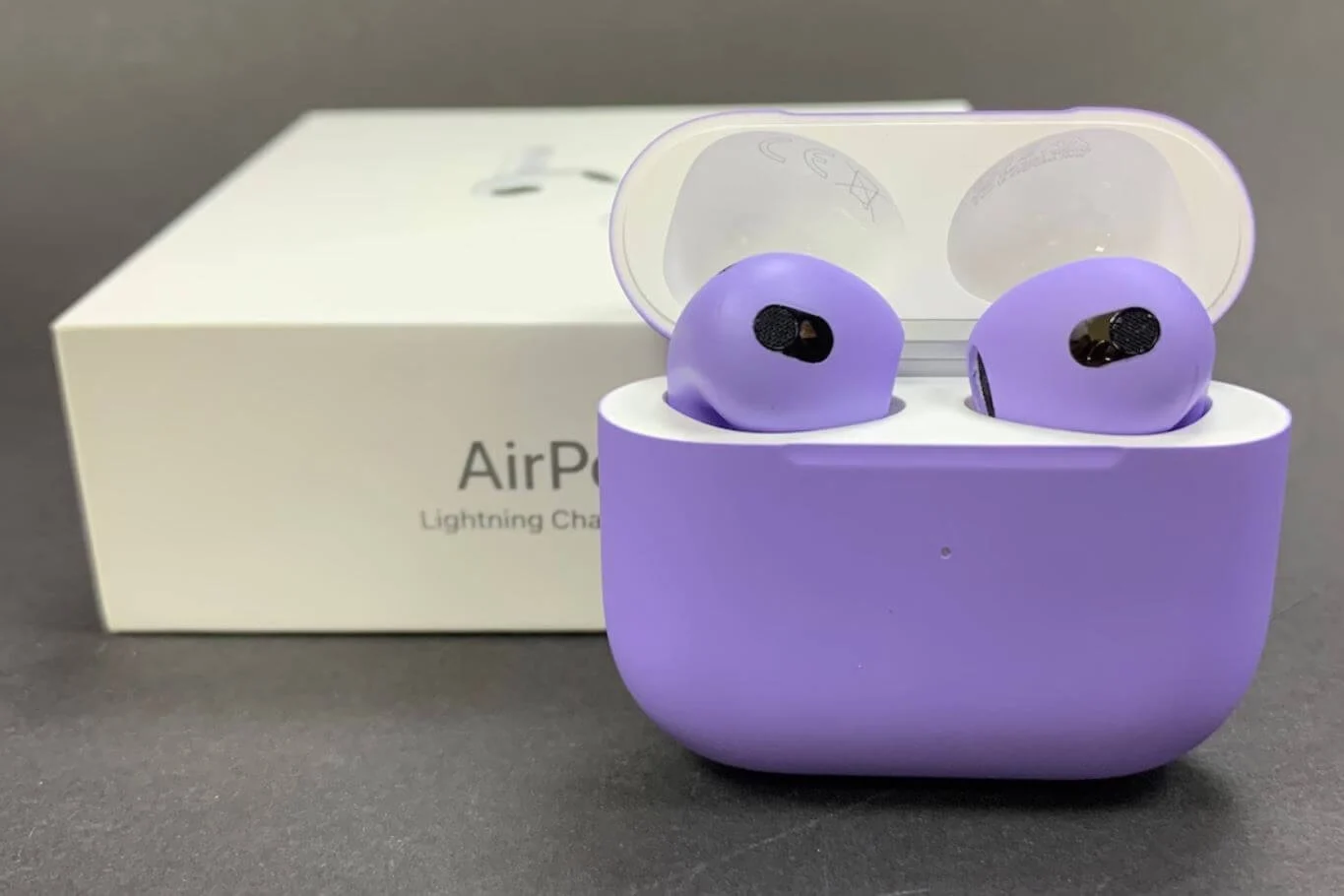 Цветные airpods?