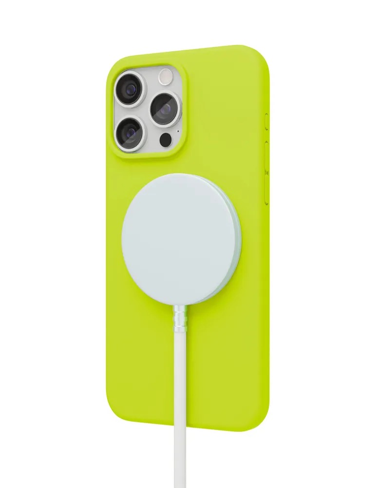 Чехол защитный "vlp" Aster Case с MagSafe для iPhone 15 ProMax, неоновый зеленый