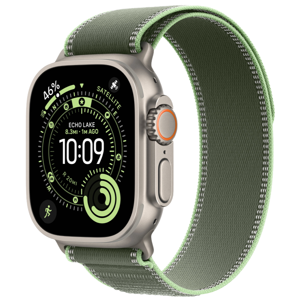 На фото изображено Apple Watch Ultra 3 GPS + Cellular, 49 мм, корпус из натурального титана, ремешок Trail, цвет зелёный, M/L